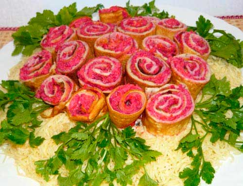 Салат «Букет роз» с фото