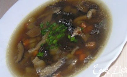 Диетический рецепт супа из сушеных грибов