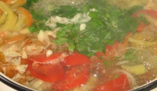 Суп из болгарского перца и курицы