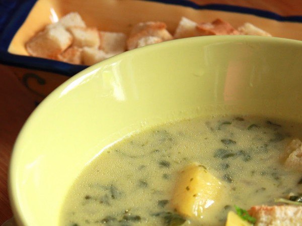 Куриный суп с гренками