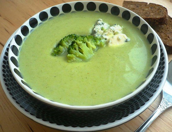 Овощной суп с брокколи для детей