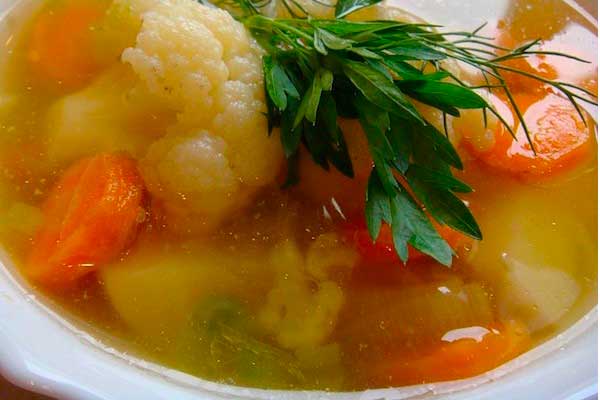 Овощной суп с капустой