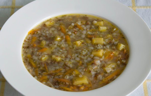 Постный суп из гречневой крупы
