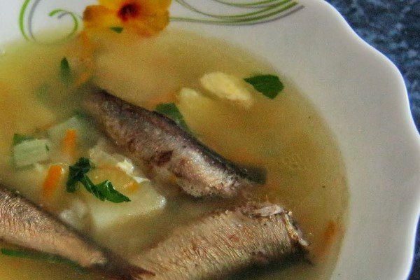 Суп рыбный со шпротами