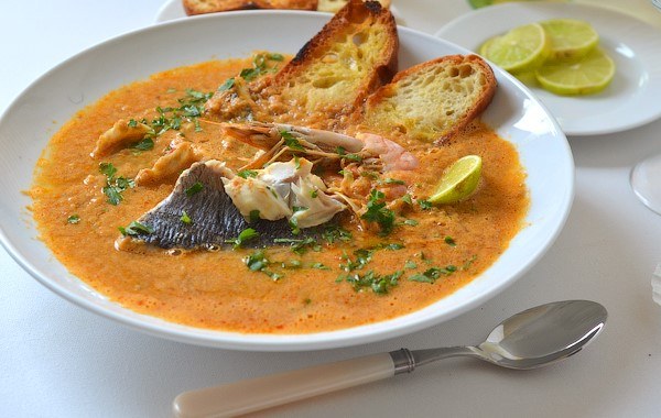 Средиземноморский суп из рыбы