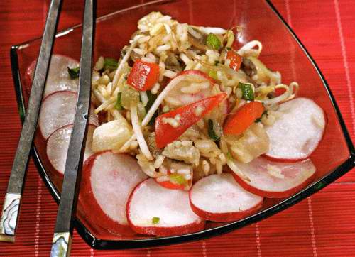 Салат с рисом и грибами в китайском стиле с фото