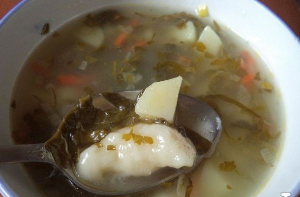 Щавелевый суп с клецками