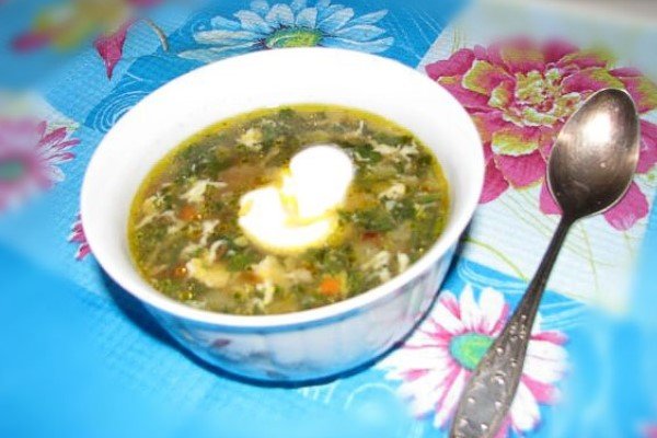 Классический суп с крапивой
