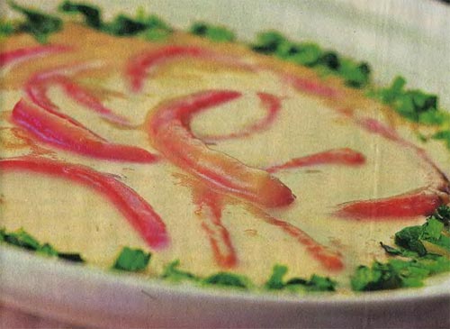 Суп-пюре из фасоли с профитролями с фото