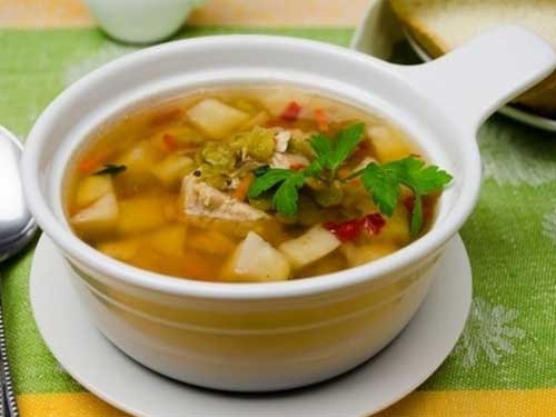 Суп из сухого зеленого горошка с сельдереем - фото