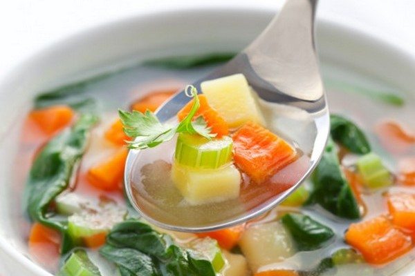 Суп с овощами по-весеннему
