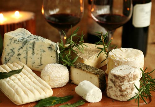 Вино и сыр. с фото