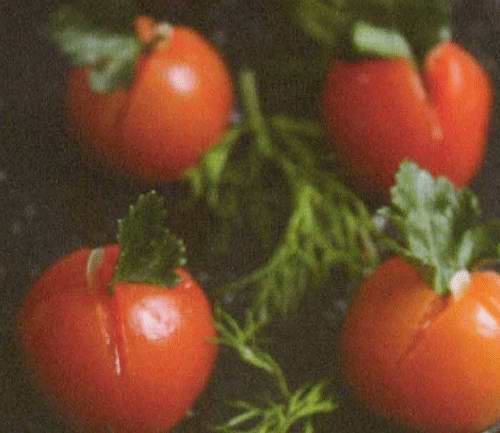 Горячие запеченные помидоры к мясу с фото